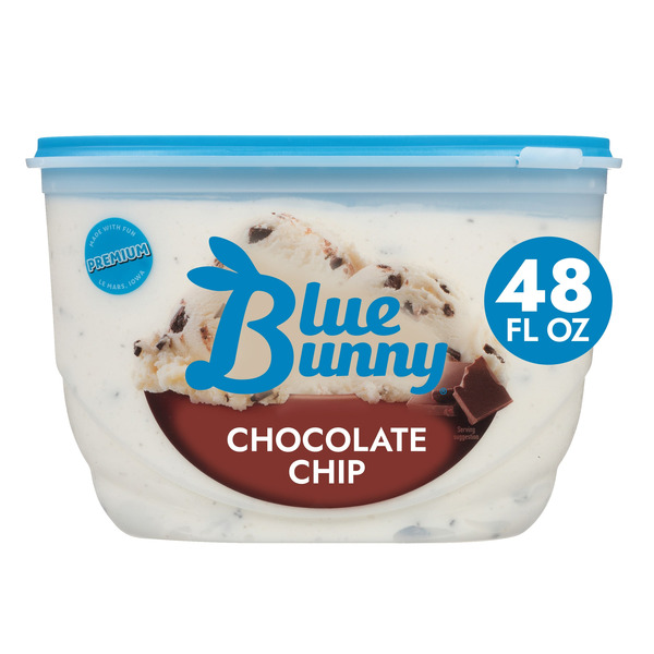 Ice Cream & Ice Blue Bunny Premium Chunky Chocolate Chip Frozen Dessert hero