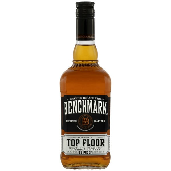 Liquor McAfee's Benchmark Kentucky Straight Bourbon, 43% Alcohol hero