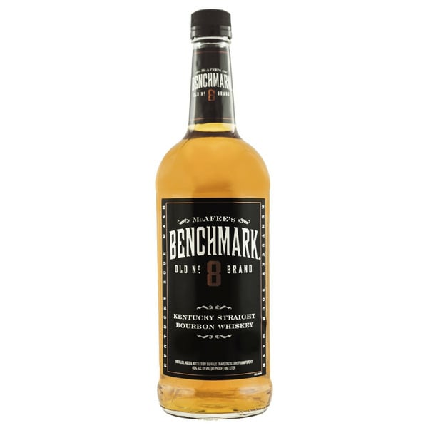 Whiskey McAfee's Benchmark Straight Straight Bourbon, 40.000% Alcohol hero