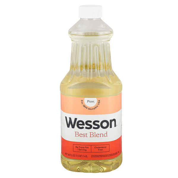 Oils & Vinegars Wesson Best Blend Oil hero