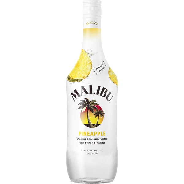 Rum Malibu White Rum with Pineapple Liqueur hero