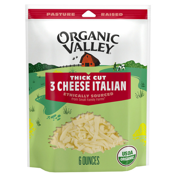 Organic Valley 3 Cheese Organic Thick Cut Shredded Italian Cheese Blend hero