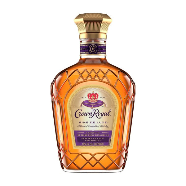 Whiskey Crown Royal Fine De Luxe Blended Canadian Whisky hero