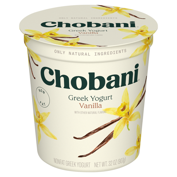 Juice & Yogurt Chobani Vanilla Blended Non-Fat Greek Yogurt hero