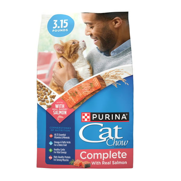 Cat Food & Care Purina Cat Chow Complete High Protein With Salmon Cat Food Dry Formula hero