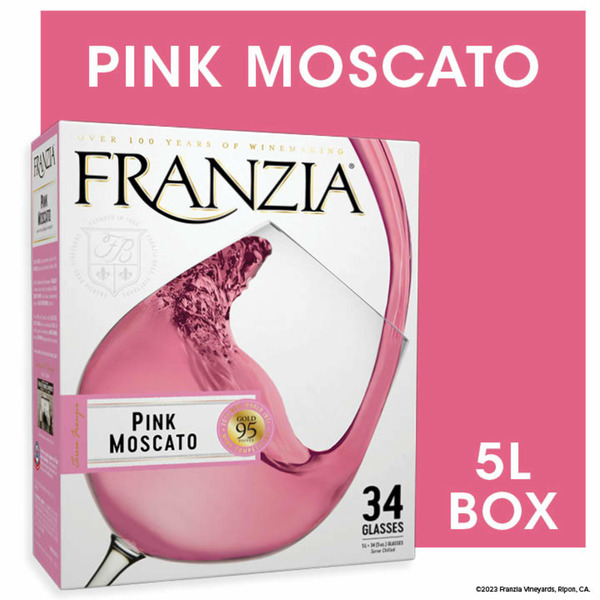 White Wine Franzia Pink Moscato hero