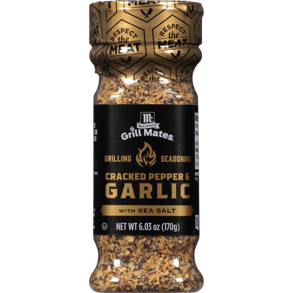 Spices & Seasonings McCormick® Cracked Pepper, Garlic & Sea Salt Seasoning hero