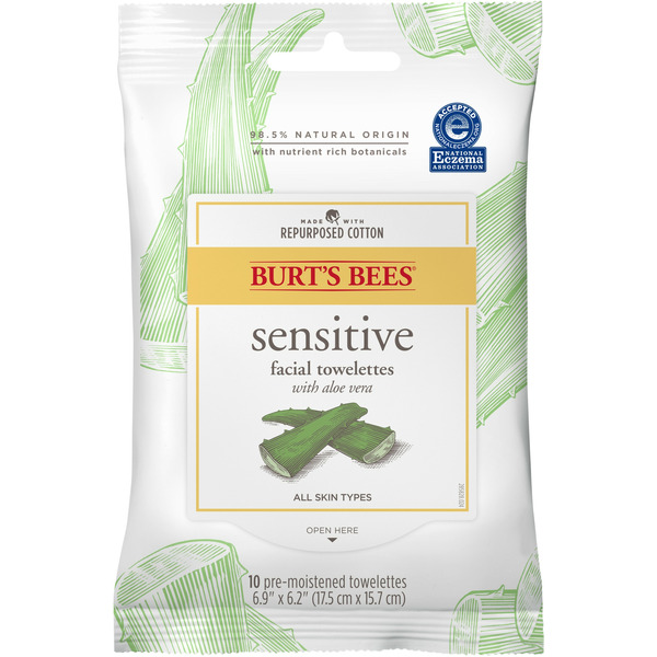 Facial Care Burt's Bees Facial Cleansing Towelette Wipes For Sensitive Skin With Cotton Extract hero