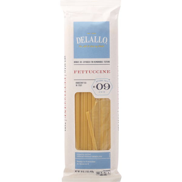 Dry Pasta DeLallo Fettucine, No. 09 Cut hero