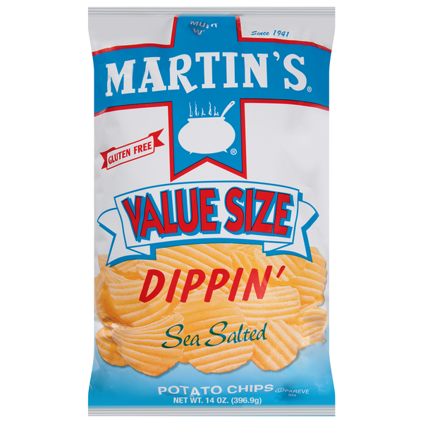 Chips & Pretzels Martin's Potato Chips, Sea Salted, Dippin', Value Size hero