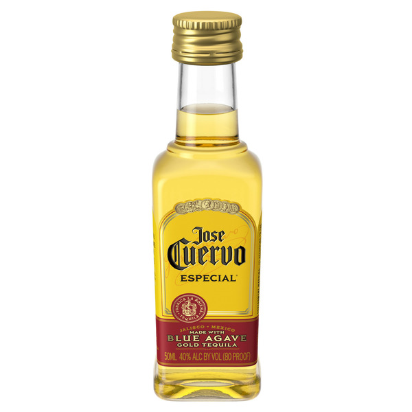 Tequila Jose Cuervo Especial Gold Tequila hero