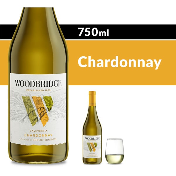 Chardonnay Wine Woodbridge Chardonnay White Wine Bottle hero