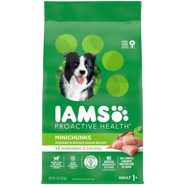 Dog Food IAMS Minichunks Adult Small Kibble Dry Dog Food with Real Chicken and Whole Grains hero