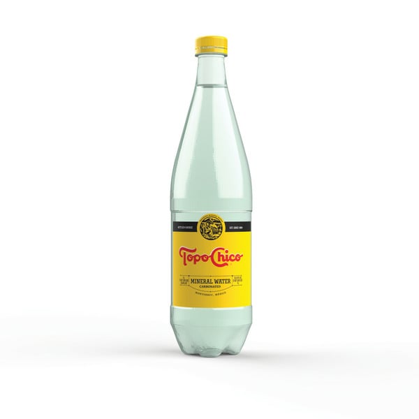 Water, Seltzer & Sparkling Water Topo Chico Sparkling Mineral Water Bottle hero