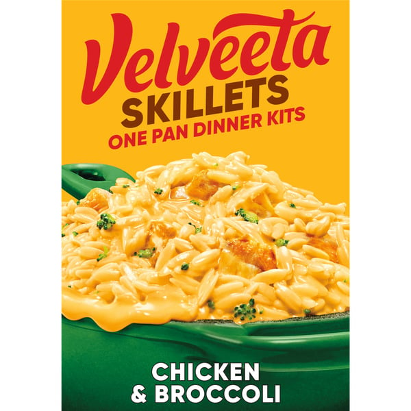 Instant Foods VELVEETA Chicken & Broccoli One Pan Kit with Pasta, Cheese Sauce, Broccoli & Seasoning hero