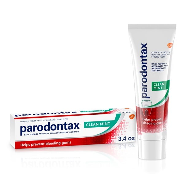 parodontax Gingivitis Treatment Toothpaste Clean Mint hero