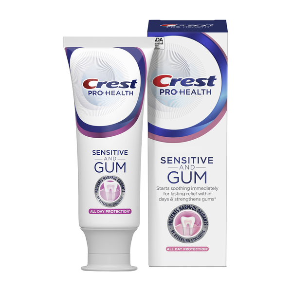 Oral Hygiene Crest Pro-Health Gum, Sensitivity Toothpaste hero