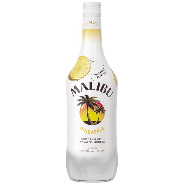 Malibu White Rum with Pineapple Liqueur hero