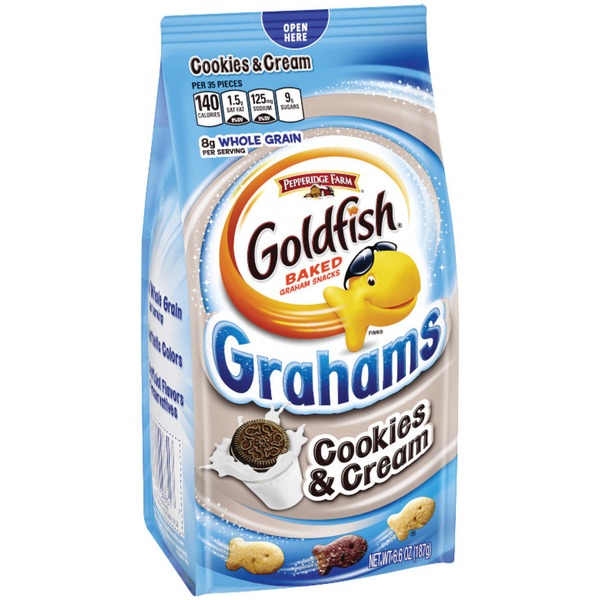 Cookies & Cakes Pepperidge Farm Cookies & Cream Grahams hero