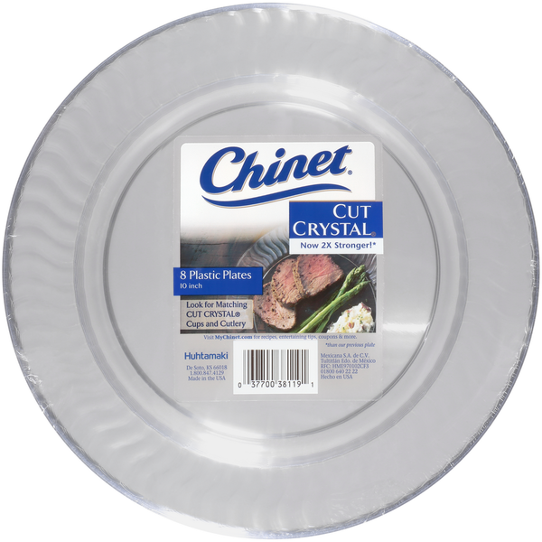 Plates, Bowls, Cups & Flatware Chinet Plastic Plates hero