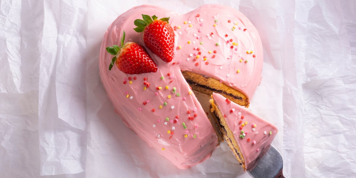 40+ Cute Valentine's Cake Ideas : Gold Love Topper