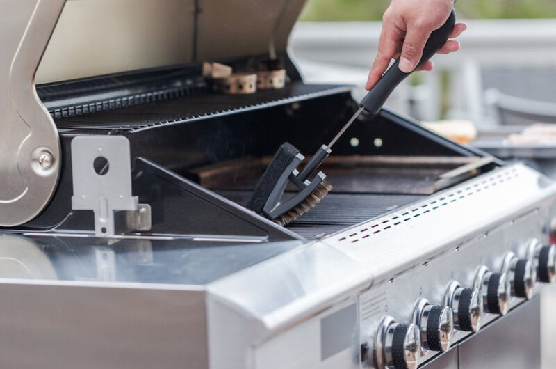 The Grill Off - BBQ Grill and Flat Top Scrubber, Water and Steam