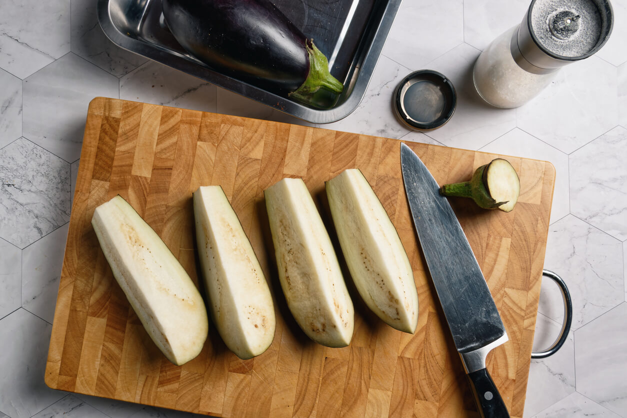 How To Cut Eggplant With Step By Step Instructions Instacart