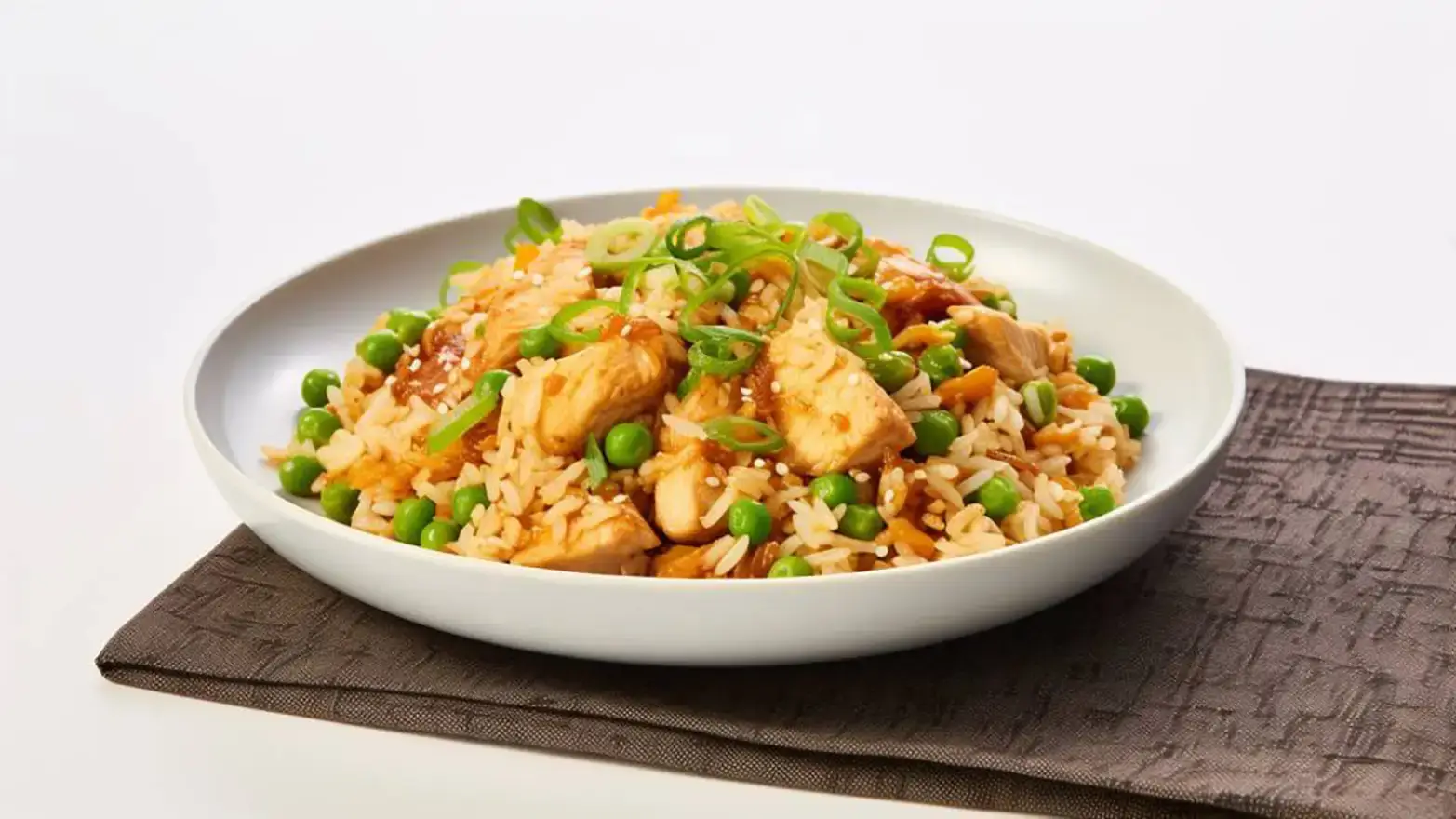 https://www.instacart.com/company/wp-content/uploads/2023/08/chicken-fried-rice.webp