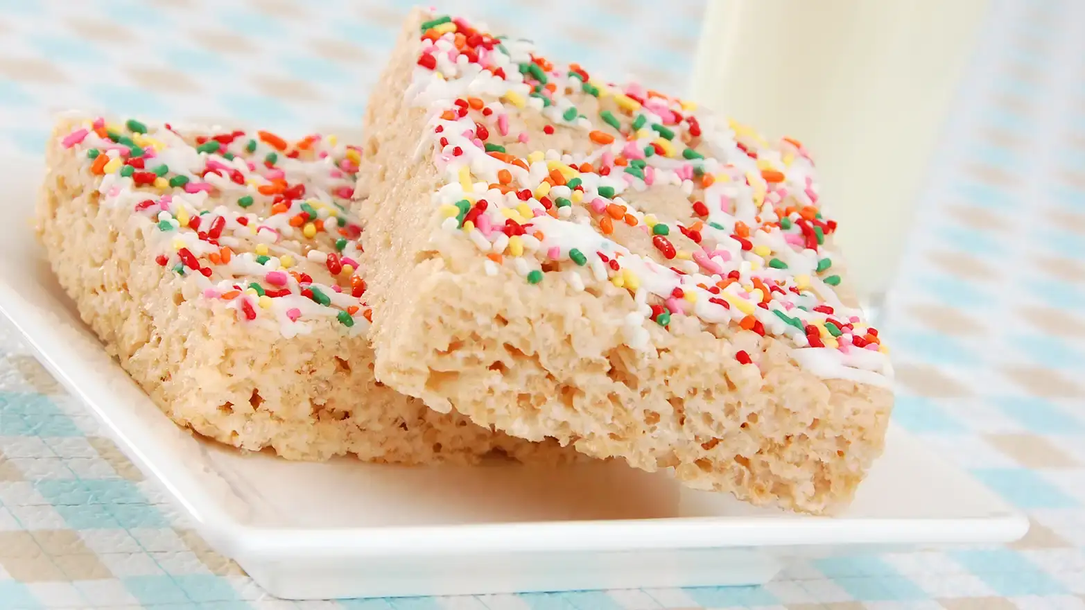 Rice crispy treats with sprinkles