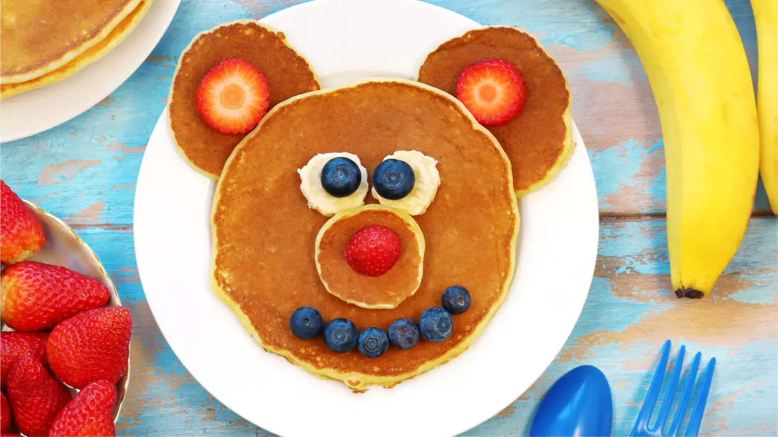 Bear-shaped pancake with fruit