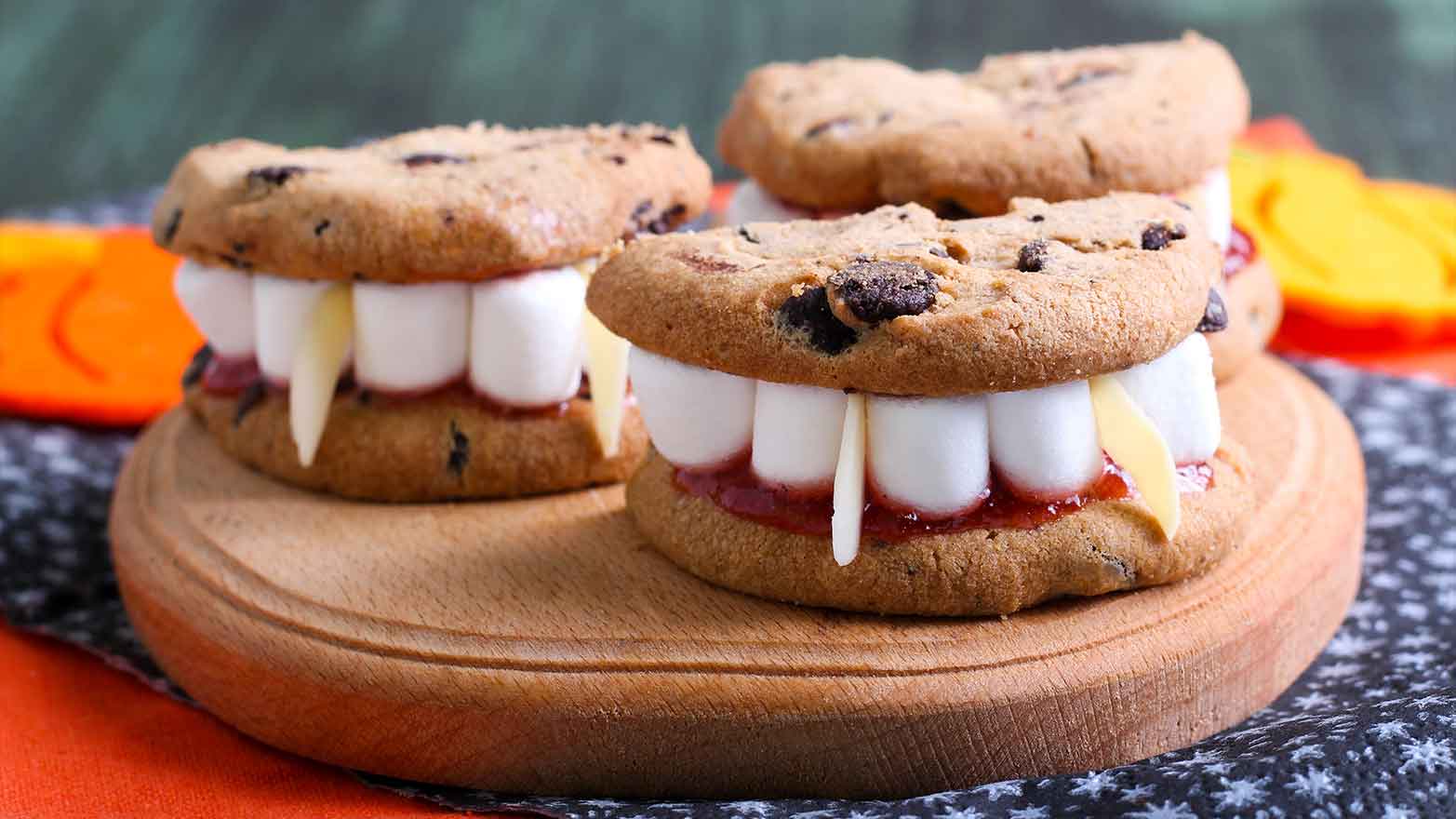 Dracula’s dentures cookies