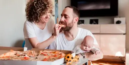 Guide to Food Delivery for New Parents