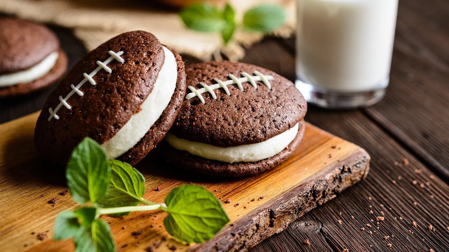 Football whoopie pies for super bowl party