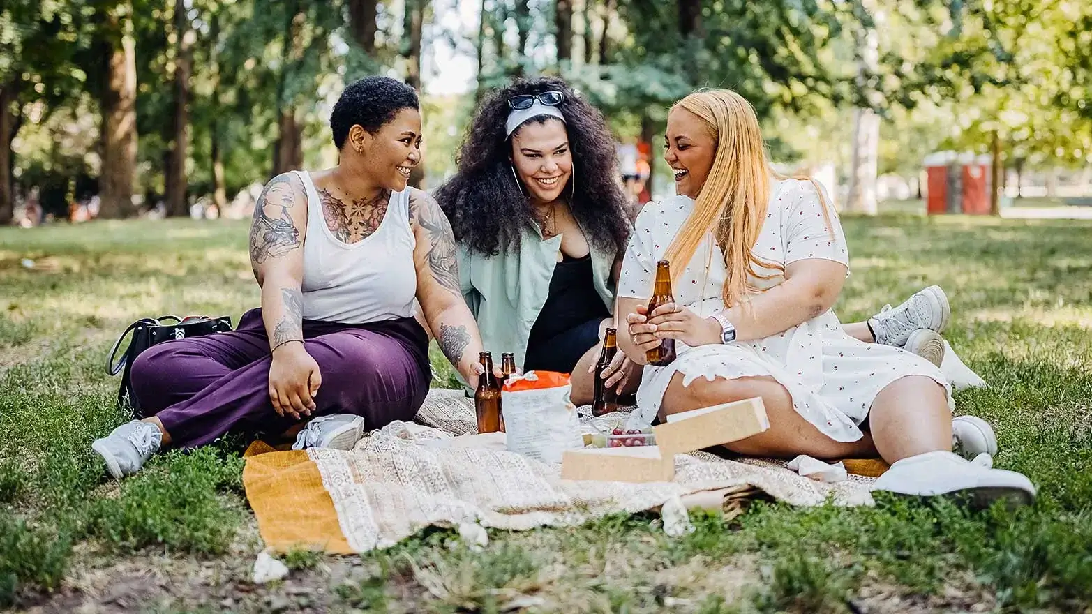 Galentine’s Day picnic.