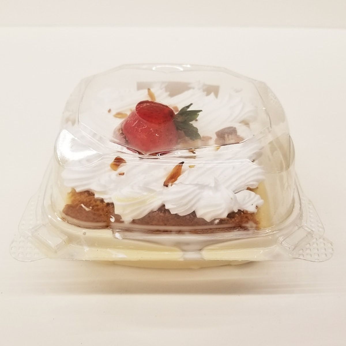 Cardenas Tres Leches Cake Slice (10 oz) Delivery or Pickup Near Me -  Instacart