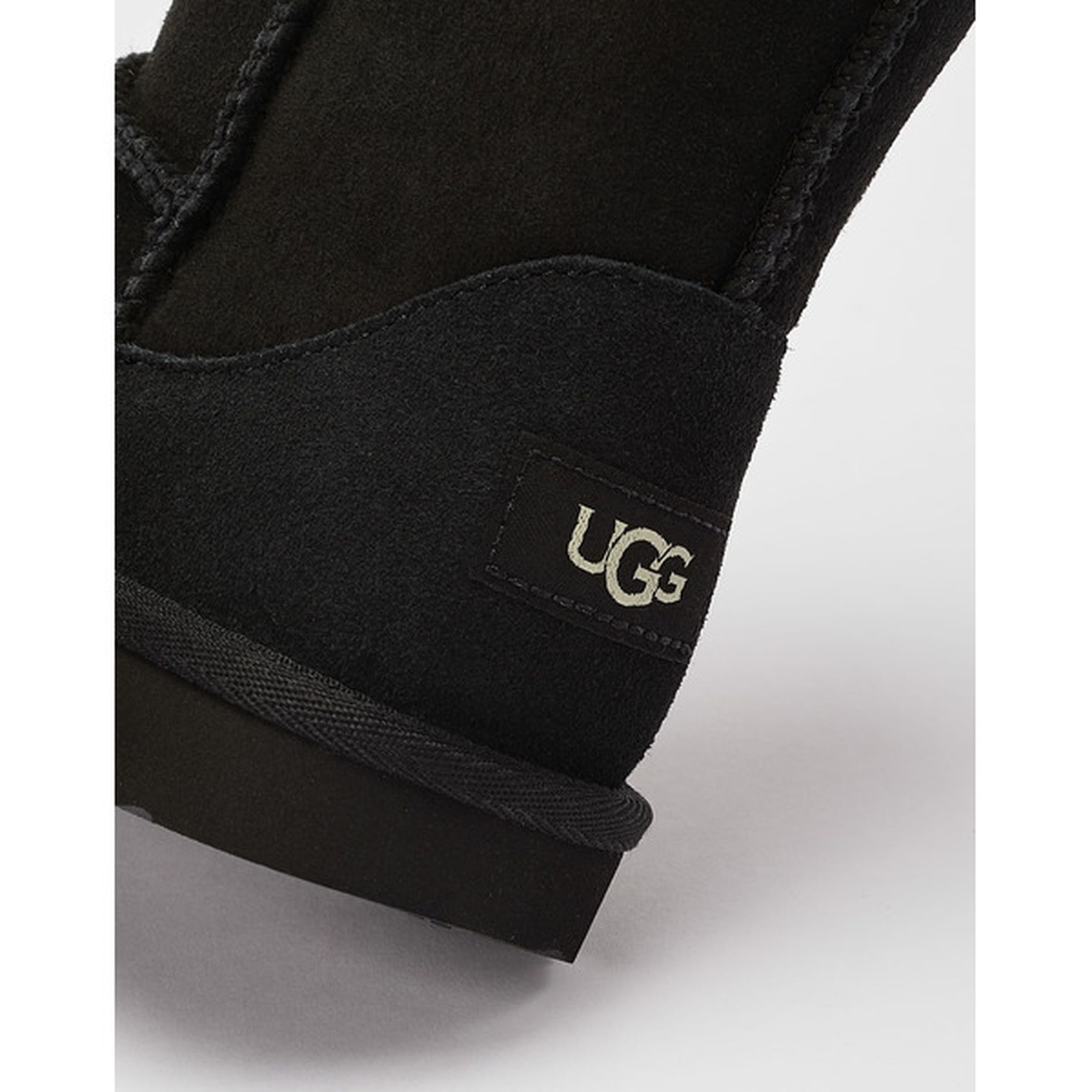 Ugg Girls' Classic Ii Shoes (3) Delivery Or Pickup Near Me - Instacart