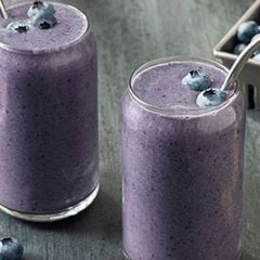 Blueberry Turmeric Smoothie