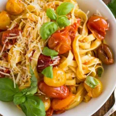 Summer Tomato Pasta